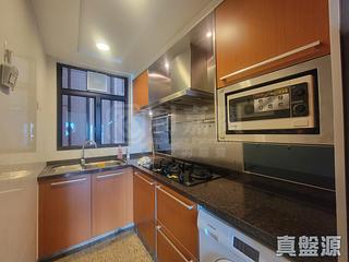 West Kowloon - The Arch Star Tower (Block 2) 08