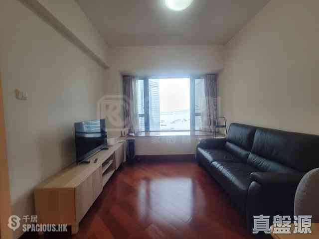 West Kowloon - The Arch Star Tower (Block 2) 03