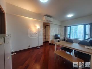 West Kowloon - The Arch Star Tower (Block 2) 02