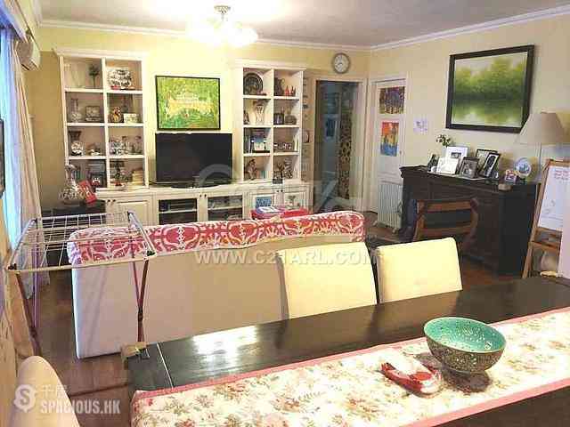 Pok Fu Lam - Baguio Villa Block 38 02