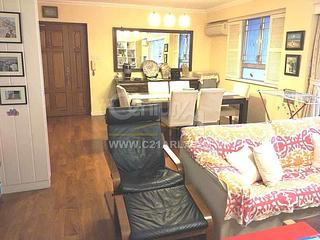 Pok Fu Lam - Baguio Villa Block 38 03