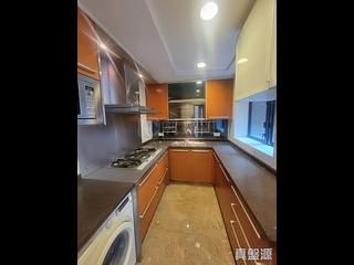 West Kowloon - The Arch Moon Tower (Block 2A) 10