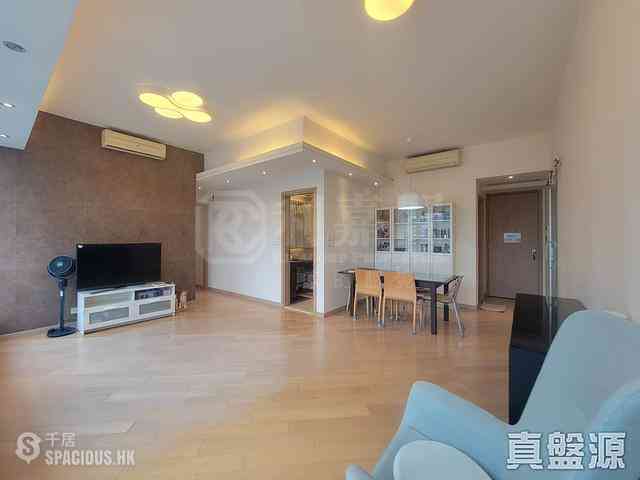 West Kowloon - The Cullinan (Tower 21 Zone 5 Star Sky) 02