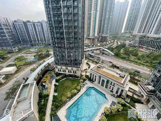 Lohas Park - Manor Hill Tower 2 01