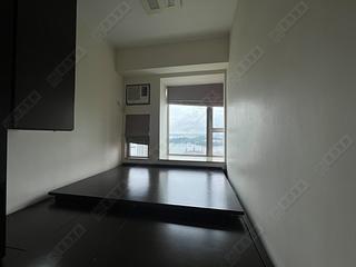 Tai Kok Tsui - Harbour Green Tower 6 03