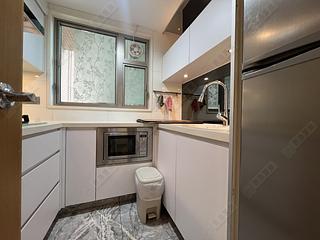 Tai Kok Tsui - Harbour Green Tower 6 07