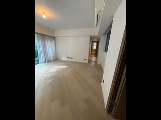Clear Water Bay - Mount Pavilia Block 21 06