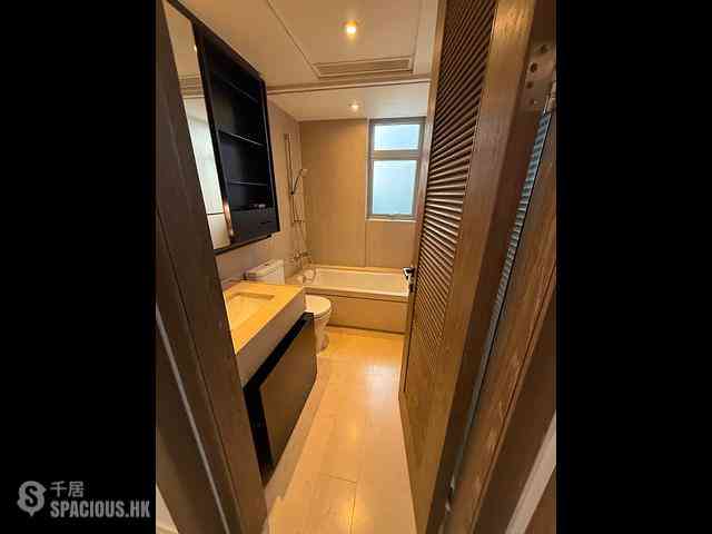 Clear Water Bay - Mount Pavilia Block 21 09