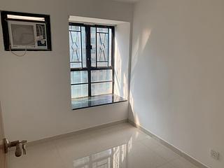 Wan Chai - Kwong Wah Building 05