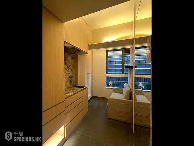 Causeway Bay - 33, Yiu Wa Street 01