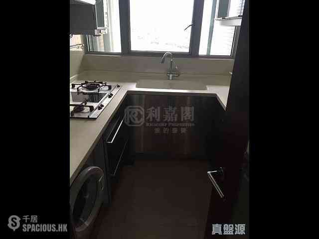 West Kowloon - The Harbourside Block 1 04