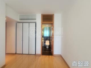 West Kowloon - The Harbourside Block 2 05