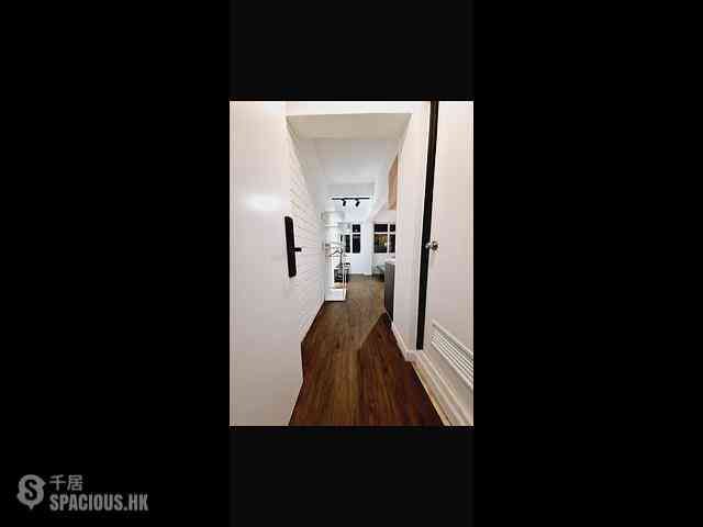 Sheung Wan - 113-115, Wing Lok Street 03