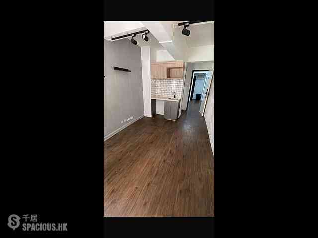 Sheung Wan - 113-115, Wing Lok Street 09