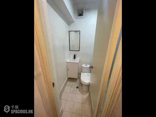 Sheung Wan - 113-115, Wing Lok Street 11
