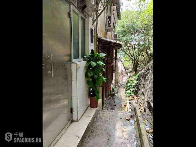 Kennedy Town - 32-34A, Li Po Lung Path 12