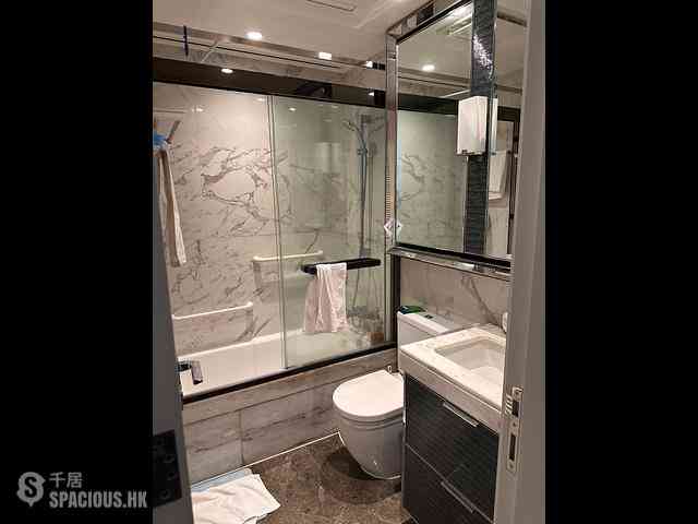 Tseung Kwan O - Monterey Block 9B 04