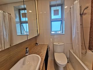 Wan Chai - The Zenith Phase 1 Block 1 04