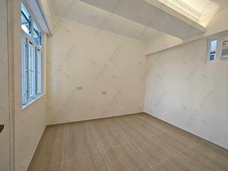 Sai Ying Pun - Hing Hon Building 02
