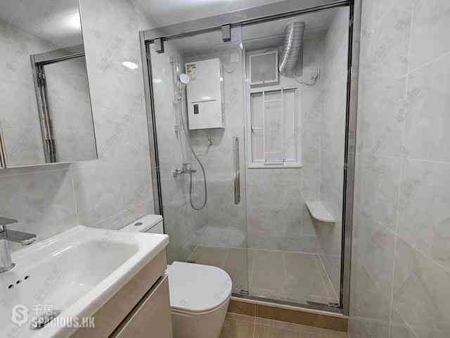 Sai Ying Pun - Hing Hon Building 05