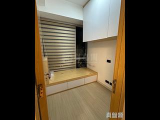 Tseung Kwan O - The Parkside Block 1A 06