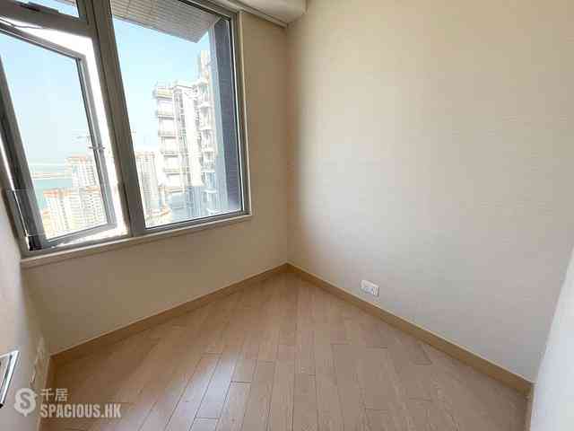 Tung Chung - Century Link Phase 2 Tower 2A 03