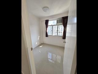 Quarry Bay - Nan Fung Sun Chuen Block 1 04