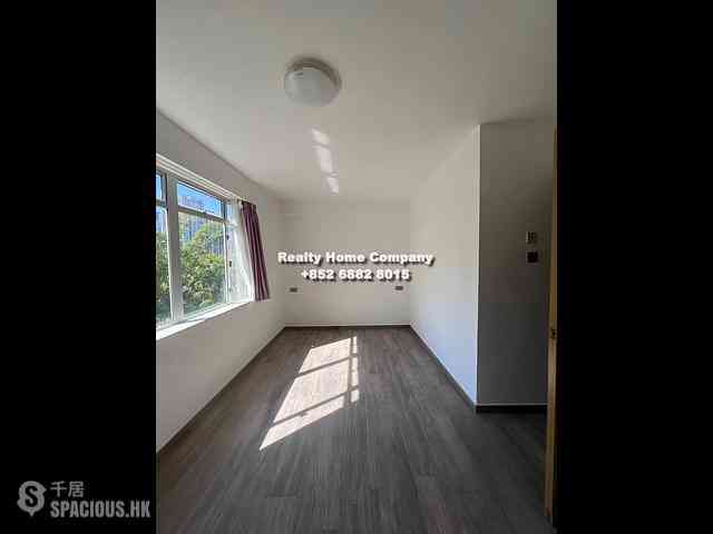 Sai Wan Ho - Lei King Wan Sites B Block 6 Yat Hong Mansion 04