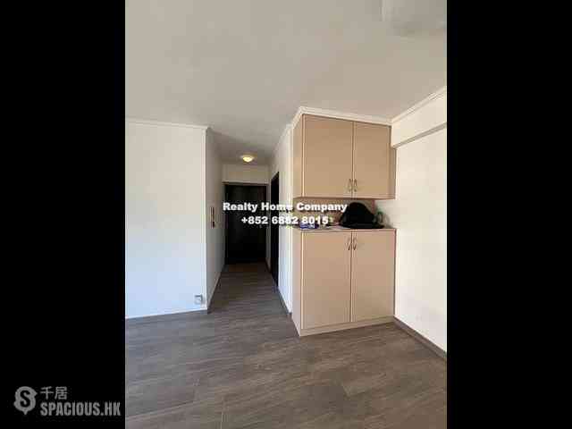 Sai Wan Ho - Lei King Wan Sites B Block 6 Yat Hong Mansion 07