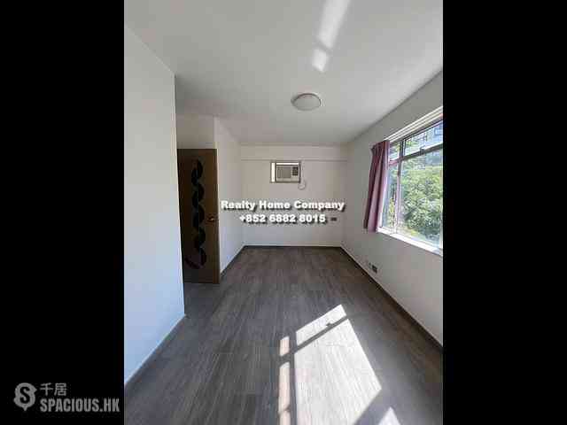 Sai Wan Ho - Lei King Wan Sites B Block 6 Yat Hong Mansion 02