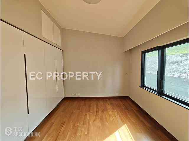 The Peak - Mayfield 18