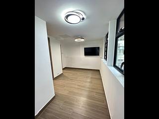 Poho - 238, Hollywood Road 06