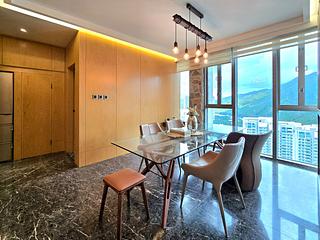 Tung Chung - Tung Chung Crescent 19