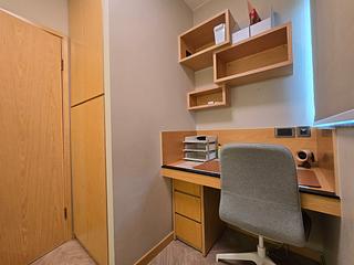 Tung Chung - Tung Chung Crescent 25