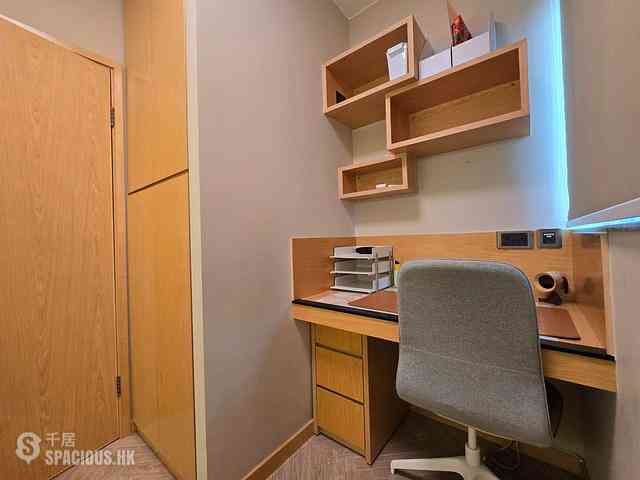 Tung Chung - Tung Chung Crescent 25