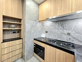 Tung Chung - Tung Chung Crescent 28