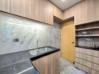 Tung Chung - Tung Chung Crescent 29