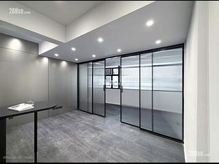 Central - 15, Peel Street 04