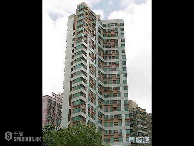 Wan Chai - Royal Court 01