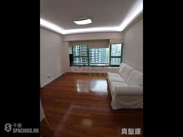 Wan Chai - Royal Court 05