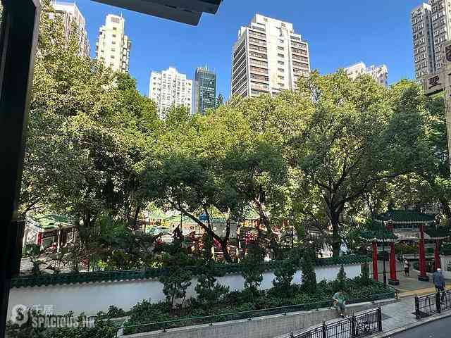 Poho - 138-142, Hollywood Road 03