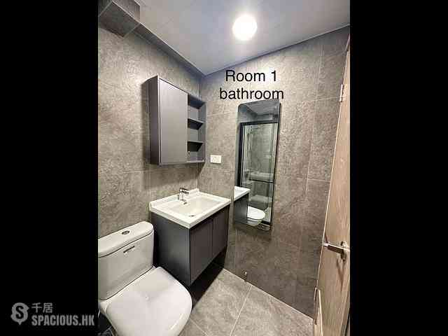 Poho - 138-142, Hollywood Road 05