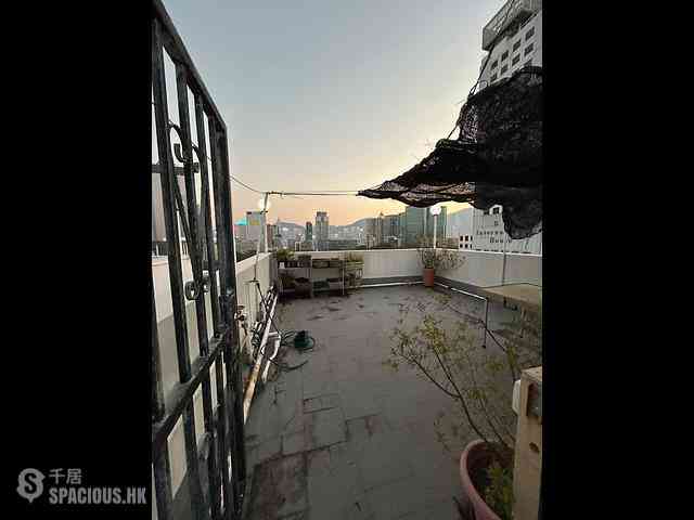 Jordan - Lucky Building 04