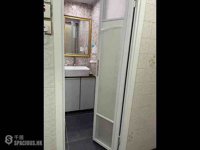 Sheung Wan - 177, Queen's Road West 06