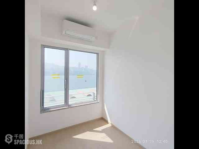 Yau Tong - The Coast Line 04