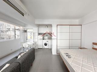 Wan Chai - Lok Ku House 02