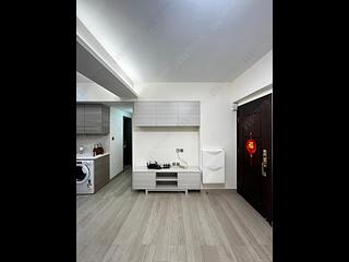 Wan Chai - Four Sea Mansion 03