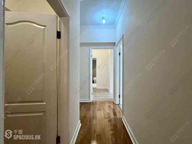 Mid Levels West - Fairview Mansion 15