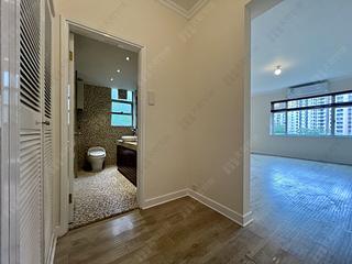Mid Levels West - Fairview Mansion 25