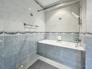 Mid Levels West - Fairview Mansion 43